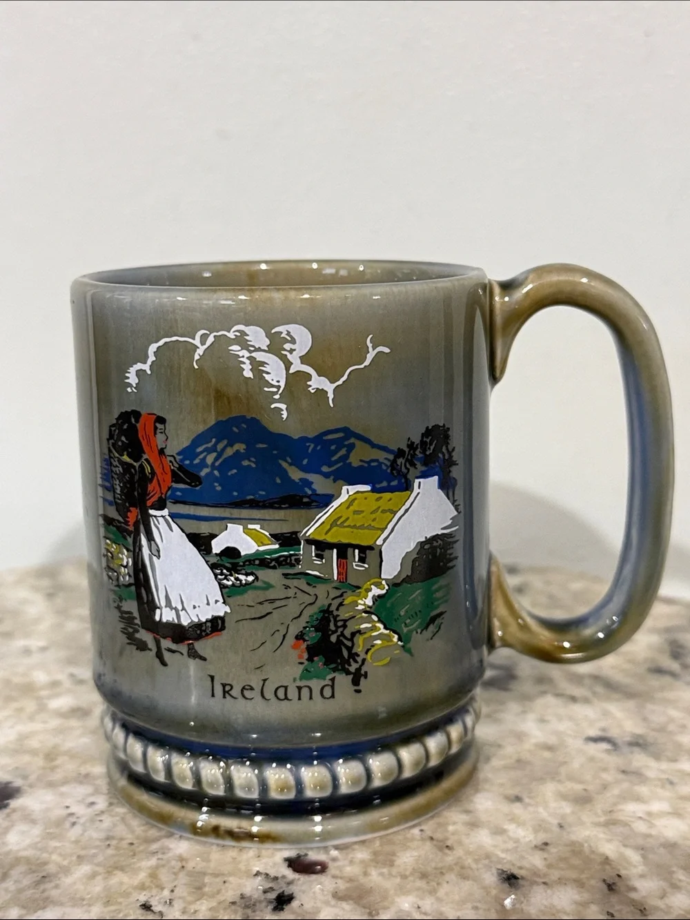Vintage 1960’s WADE Irish Porcelain Scenic Ireland Village Coffee Mug 12 oz